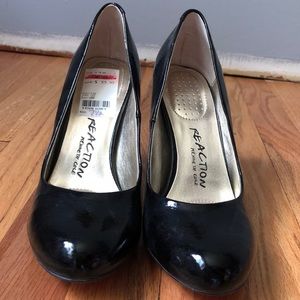 Kenneth Cole Reaction Heels